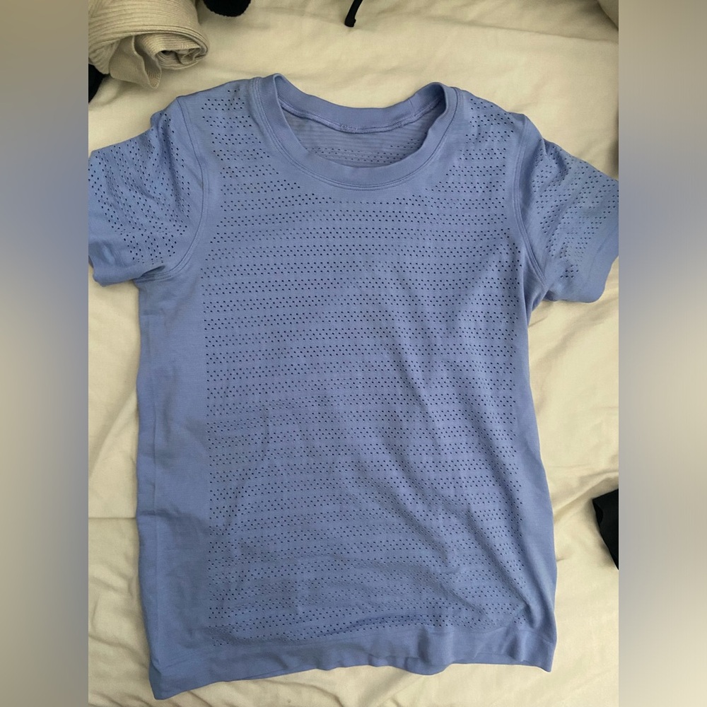Lululemon athletic shirt